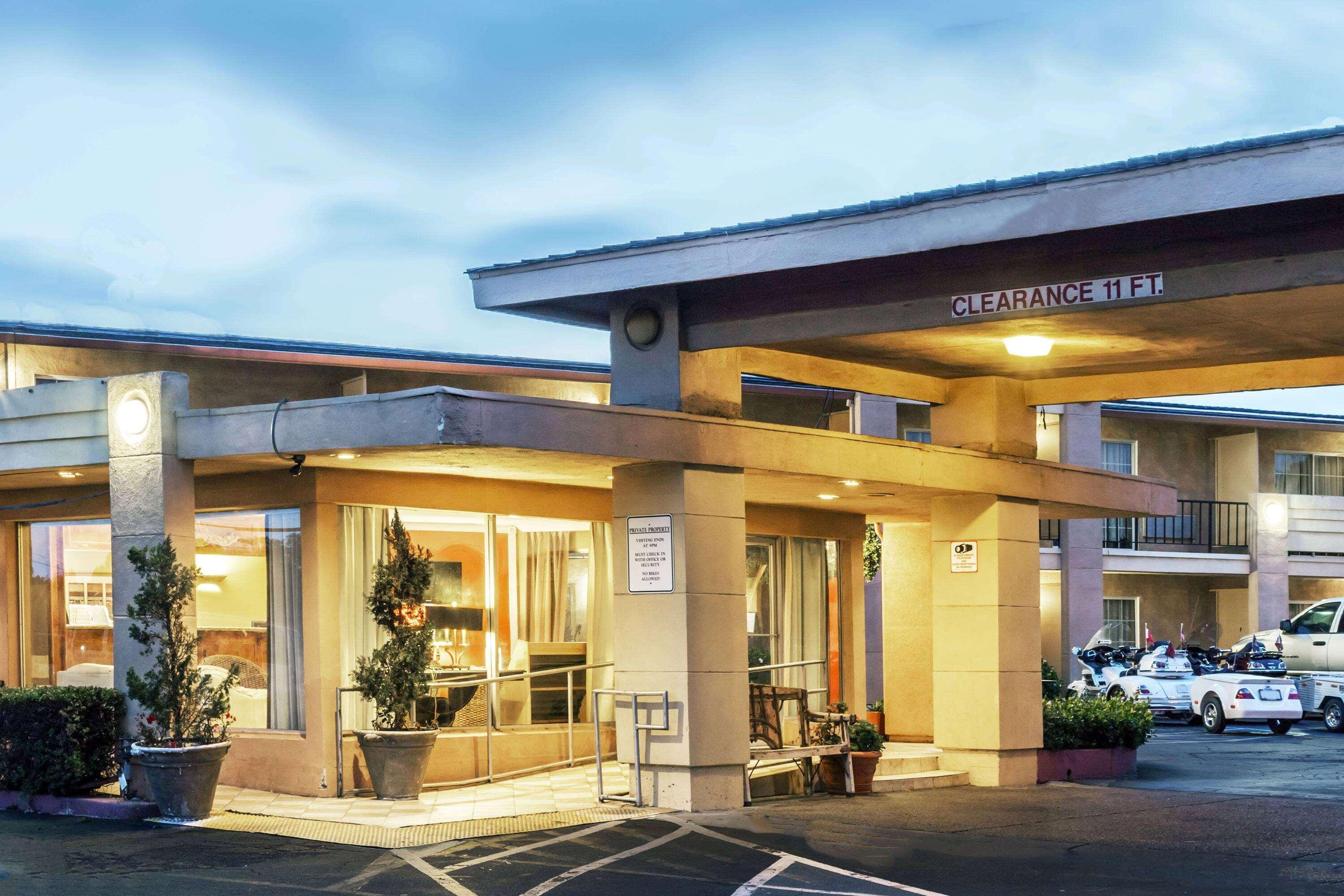 Motel 6 Vallejo, CA - Napa Valley Exterior foto