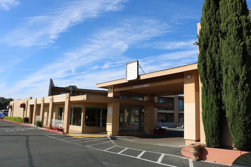 Motel 6 Vallejo, CA - Napa Valley Exterior foto